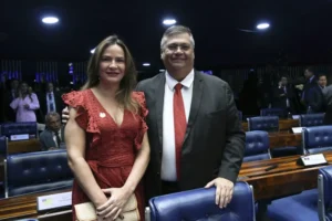 flávio dino pede preservação familiar e reafirma compromisso com a imprensa no stf