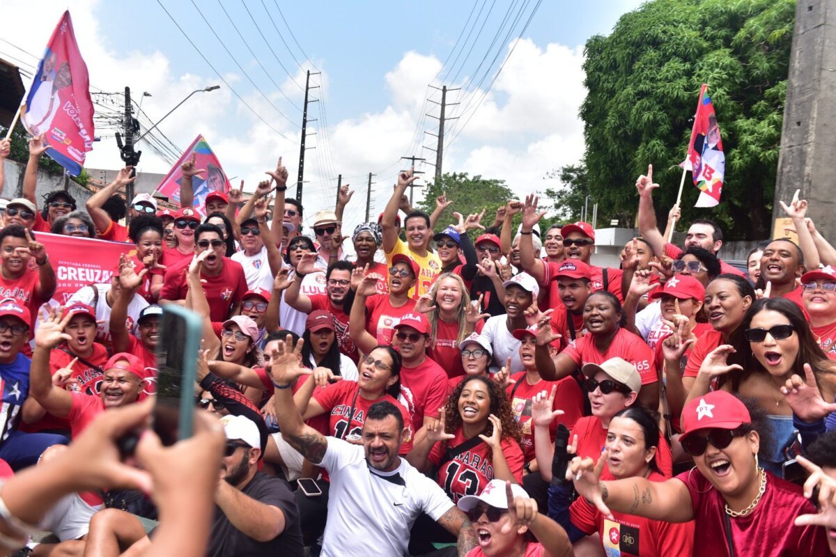 felipe camarão comanda carreata em são luís e reforça alinhamento com lula para o maranhão