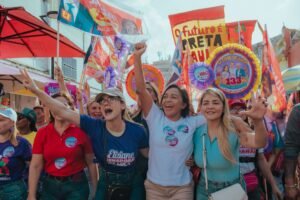 caminhada de mulheres no centro de são luís fortalece campanha de eliziane gama ao senado e destaca pautas sociais