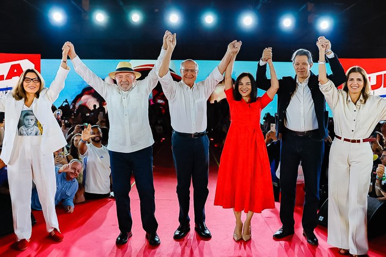 convenção do pt oficializa chapa lula alckmin para a disputa presidencial de 2026