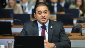 procuradoria eleitoral pede impugnação da candidatura de weverton rocha ao senado por pendências financeiras