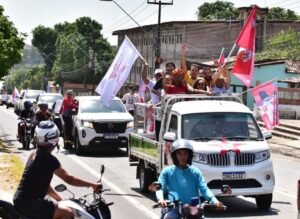 em caminhada rumo ao governo, felipe camarão lidera carreata em são josé de ribamar e promete fomento ao turismo religioso