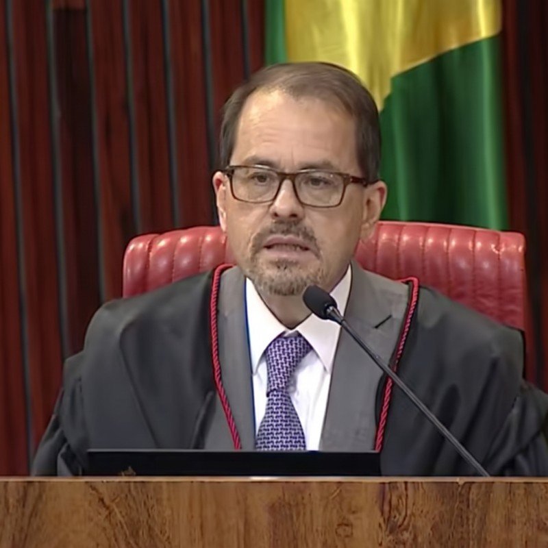 floriano de azevedo marques